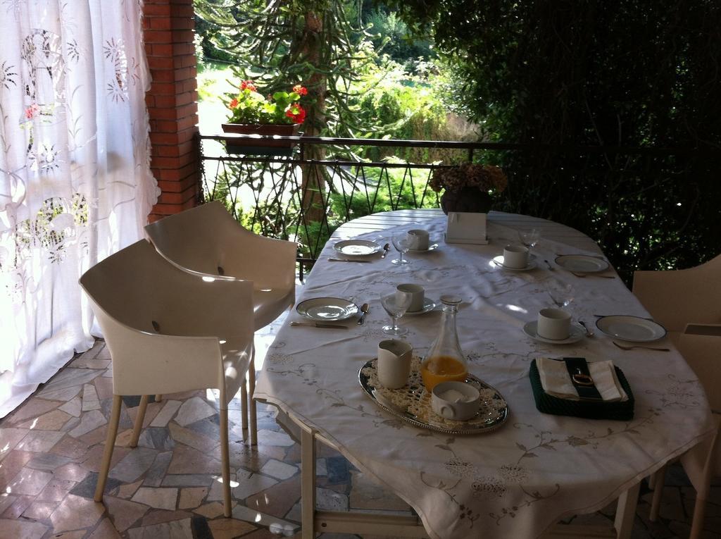 La Casa Creativa Bed & Breakfast Lomnago Exterior foto